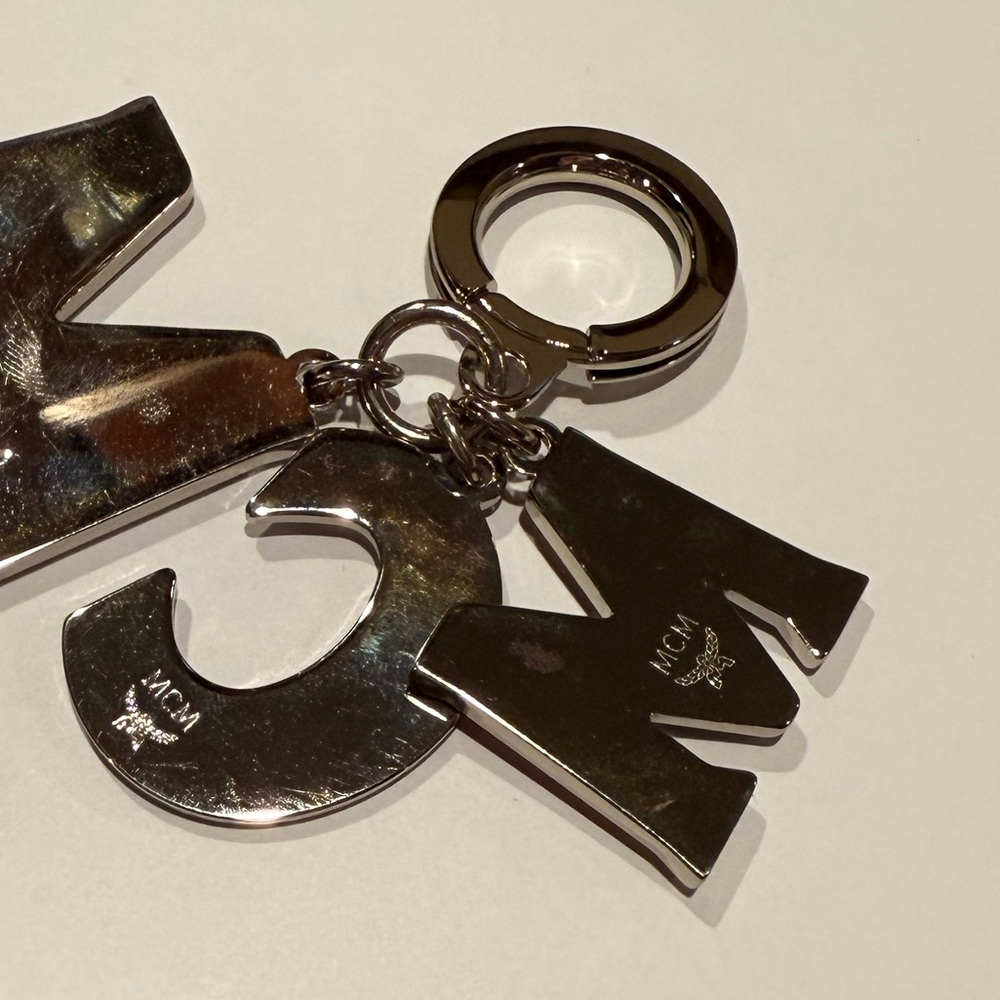 AUTHENTIC MCM Orange Silver and Green Keychain - Picture 8 of 8
